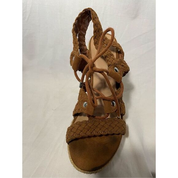 Strappy Wedged heels  - Picture 5 of 11